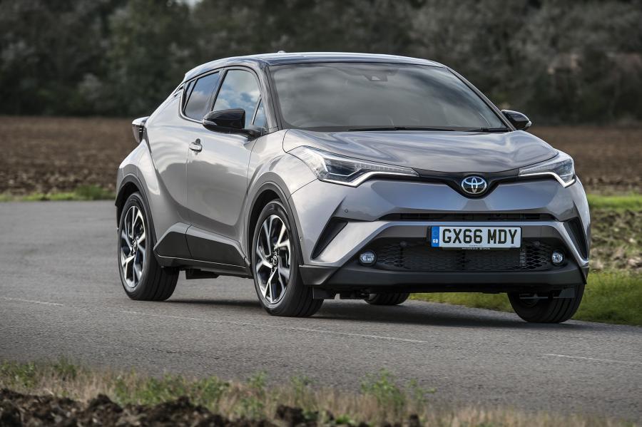  Toyota C-HR 2016 года  (UK) (фото 3 из 32)
